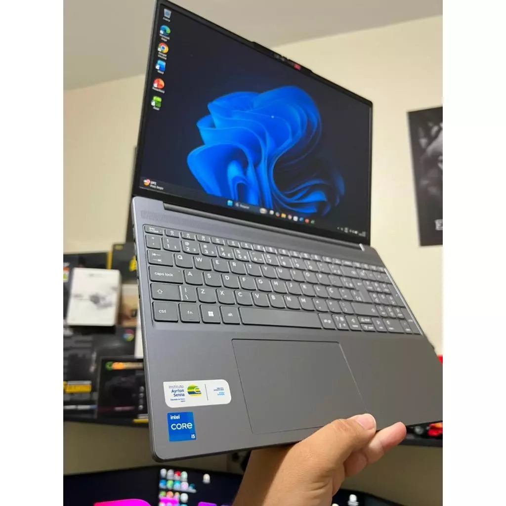 Review Notebook Lenovo IdeaPad Slim 3i Intel Core i5 13420H 16GB DDR5 RAM 512GB SSD Notebook Rápido para Trabalho e Estudos: Vale a Pena em 2026?