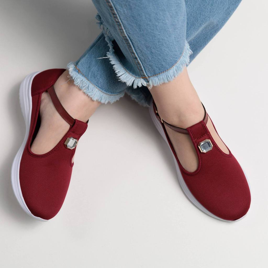 Review Tênis Feminino Moderno Conforto Estilo Tênis Casual Tênis Esportivo Tendência Tênis Calce Facil: Vale a Pena em 2026?